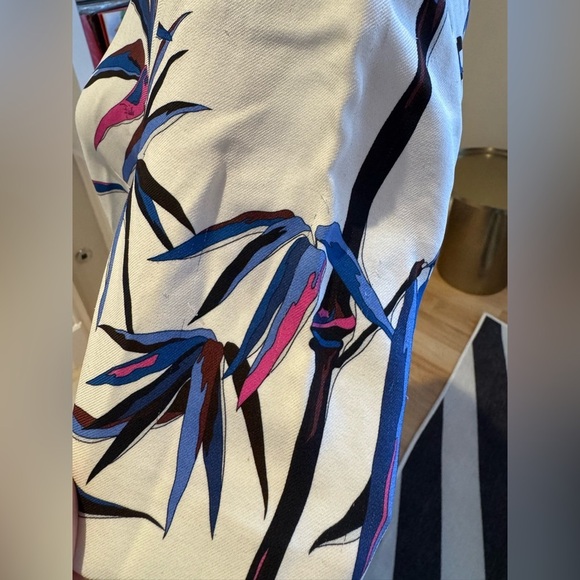 EMILIO PUCCI Tiered Short Sleeve Dress Size 8 NWT (FLAWED) - Picture 5 of 7